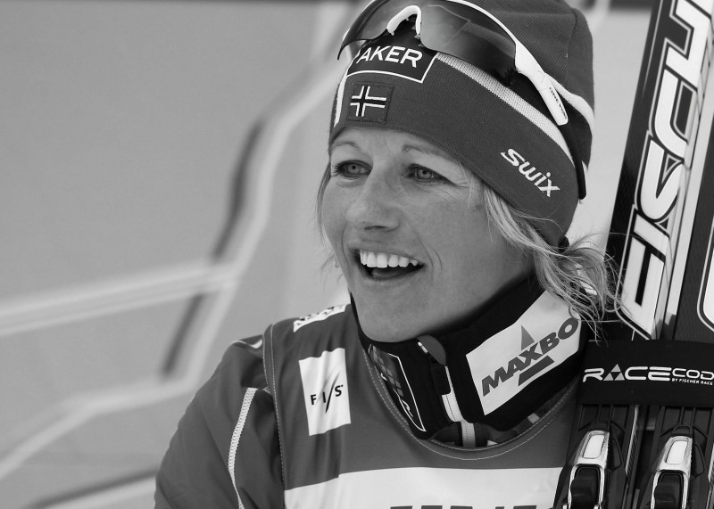 Gājusi bojā 2010.gada olimpiskā čempione slēpošanas stafetē Skofterūda