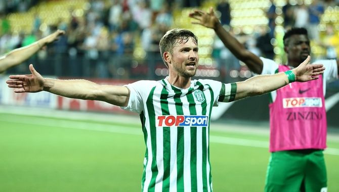 Maksimenko debitē un iekļūst EL trešajā kārtā, "Žalgiris" tiek pie dueļa pret "Sevilla"