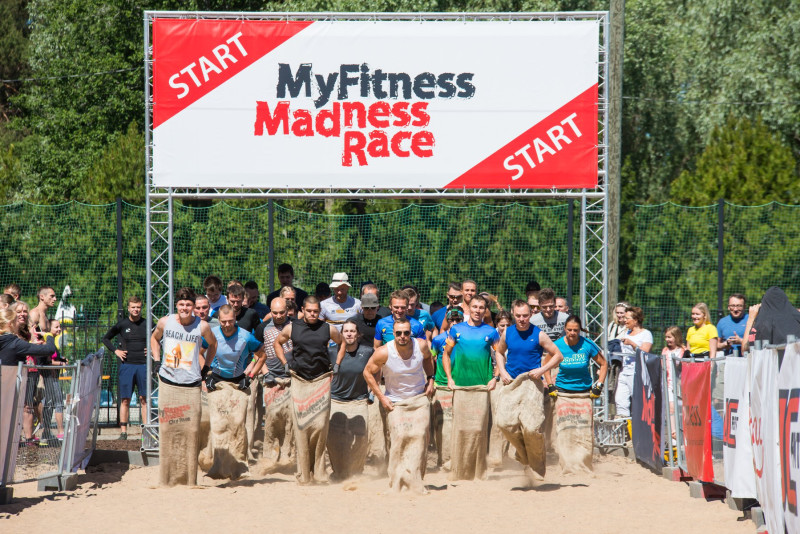 Svētdien Lucavsalā notiks MyFitness Madness Race šķēršļu skrējiens
