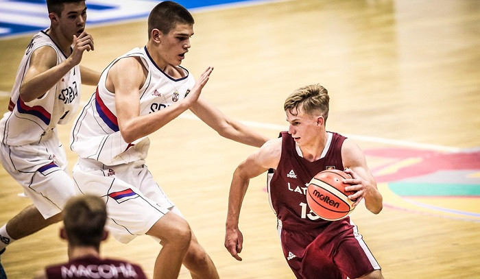 Latvijas U16 izlase nespēj pieveikt spēcīgos serbus