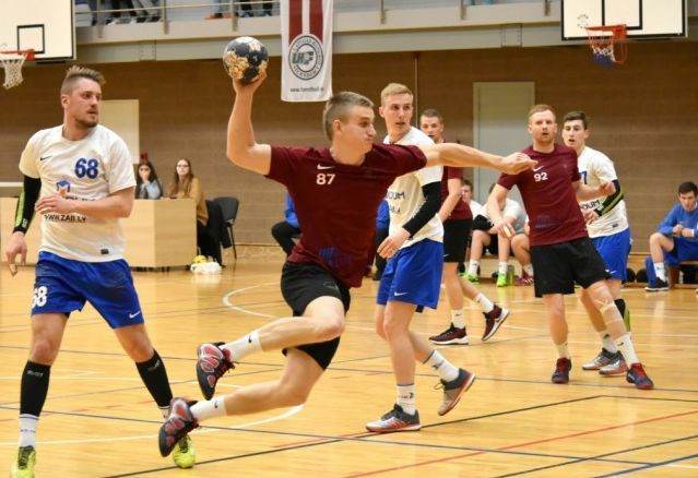 Rīgas čempionāta atklāšanas spēlē "Ogre" tiek galā ar "Skrīveriem/Aizkraukli"