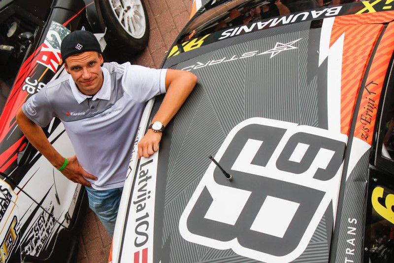 Vecrīgas ielās notiks pasaules rallijkrosa čempionāta braucēju parāde