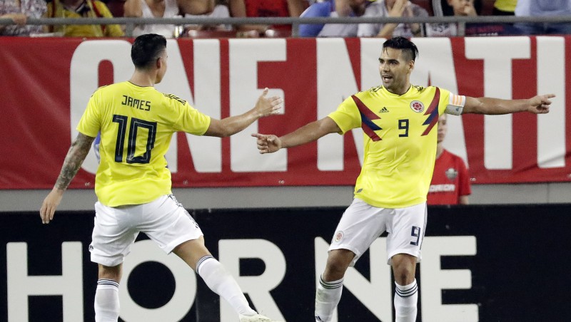 Hamesam Rodrigesam skaisti vārti, Kolumbija un Meksika svin rezultatīvas uzvaras