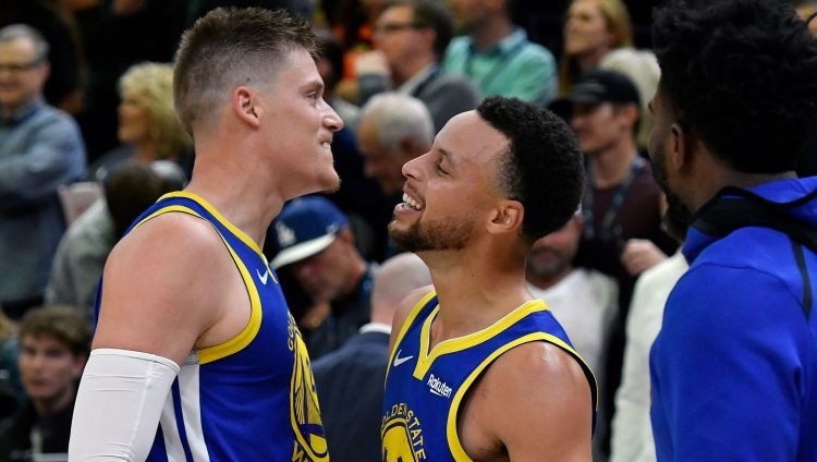 Zviedrs Jerebko pēdējā sekundē nokārto "Warriors" uzvaru Jūtā