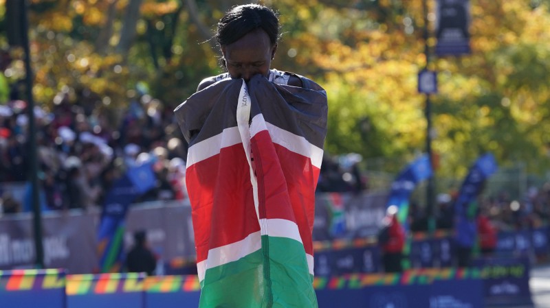 Kenijas skrējēja Keitani ceturto reizi triumfē prestižajā Ņujorkas maratonā
