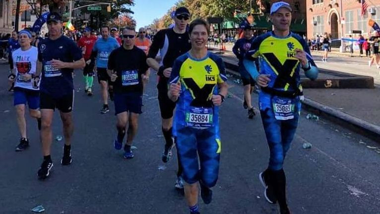 Igaunijas prezidente četrās stundās noskrien Ņujorkas maratonu