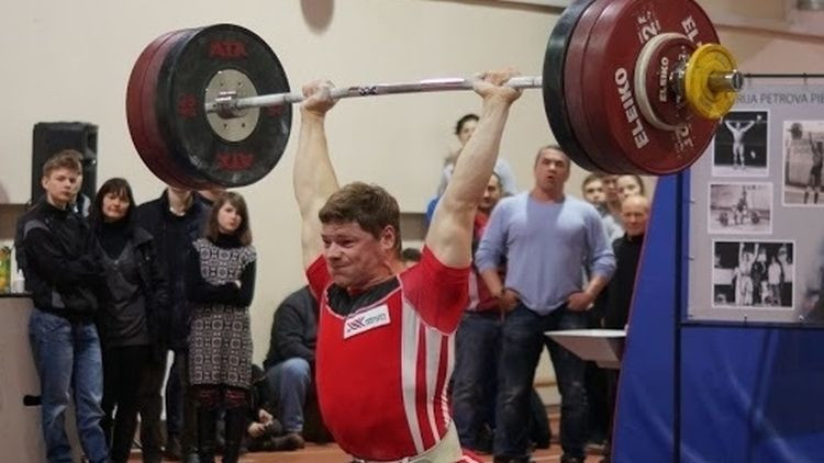 Koževņikovam valsts rekords un uzvara Igaunijā