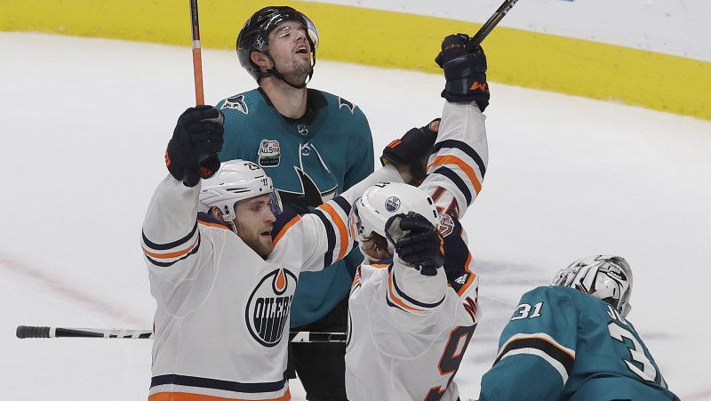 Makdeividam 100. vārti, Torntons panāk Lemjē, Hičkokam "Oilers" debijā uzvara