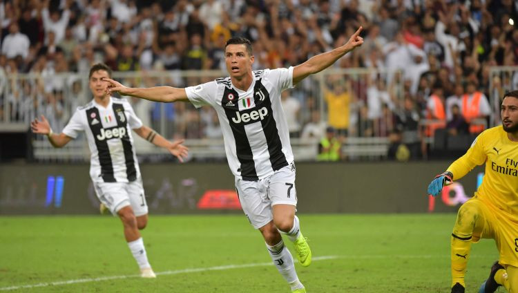 Ronaldu ar uzvaras vārtiem pār "Milan" izcīna pirmo trofeju kopā ar "Juventus"