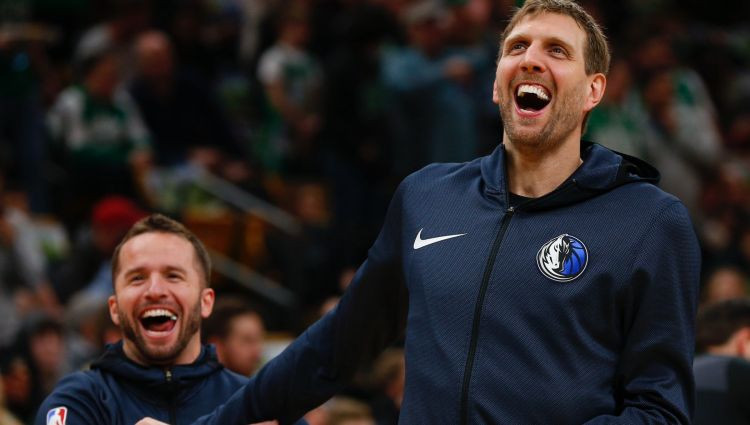 "Mavericks" aizsargs: "Porziņģis ir ļoti priecīgs un visu laiku smaida"