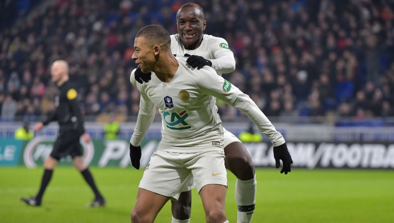 Tuhelu izdzen, PSG nedēļu pirms Čempionu līgas tikai pagarinājumā salauž 3. līgas klubu