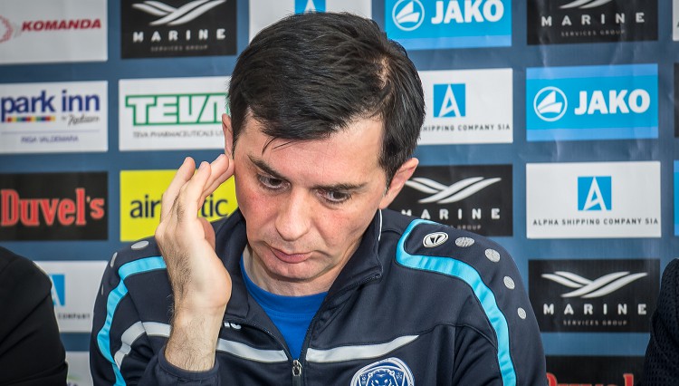 Vlaho par "Riga" bosiem, algām Balkānu futbolā, Latvijas spēli Skopjē
