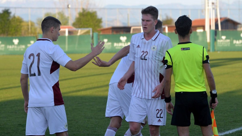 U21 futbolisti revanšējas nacionālās izlases vārdā un uzvar Ziemeļmaķedoniju