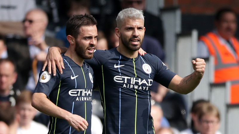 "City" turpina bruģēt ceļu uz titulu, "United" nosargā grūtu uzvaru