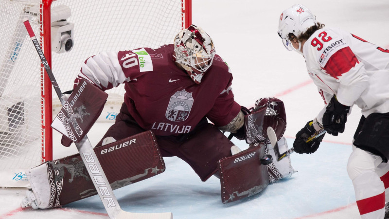 Merzļikins noslēdz jaunu līgumu ar "Blue Jackets"