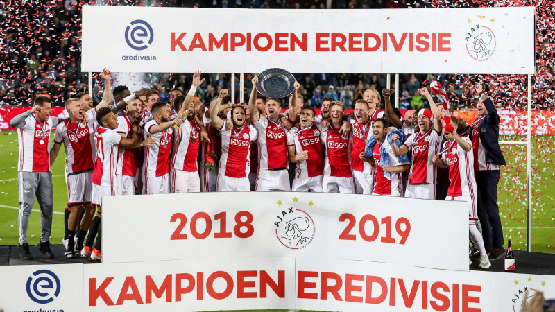Eiropas sensācija "Ajax" nodrošina Nīderlandes čempiontitulu