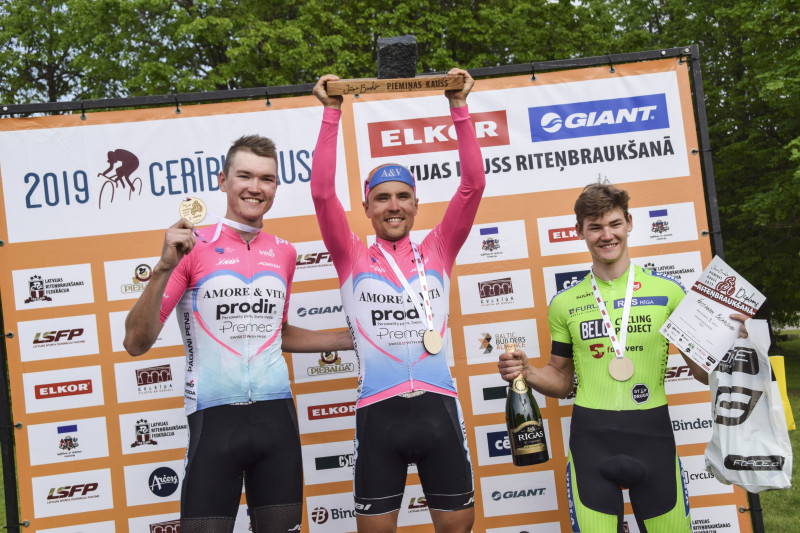 Lukševics uzvar "Elkor - Giant" Latvijas kausa grants ceļu klasiku Kuldīgā
