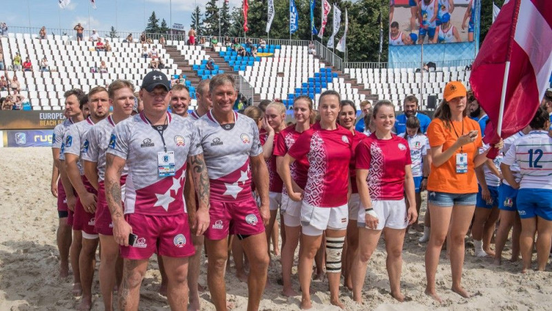 Latvijas vīru un dāmu izlases uzvar pa divām spēlēm Eiropas čempionāta apakšgrupā