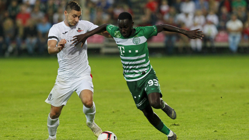 "Sūduva" iztur spiedienu un spēlē neizšķirti, ziemeļīru "Linfield" šokē Eiropu