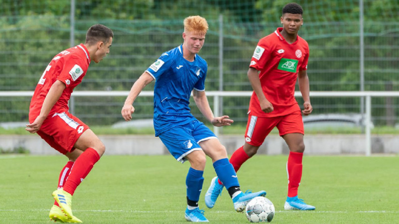 FK "Lielupe" audzēknis Bočs noslēdzis trīs gadu līgumu ar "Hoffenheim"