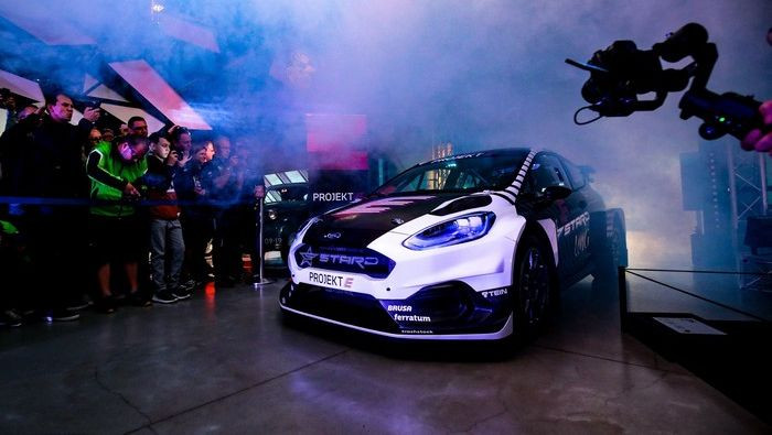 Nākamgad par Pasaules RX titulu cīnīsies benzīna dzinēja un elektriskās mašīnas