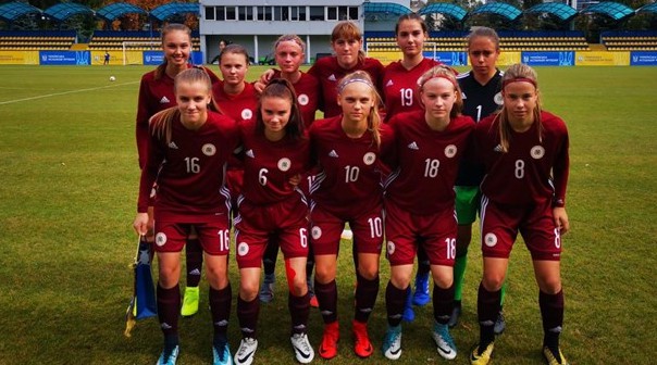 Latvijas U17 meiteņu izlase gūst agrus vārtus, tomēr vēlreiz zaudē ukrainietēm