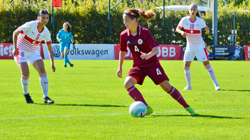 Latvijas U19 meiteņu izlase neizdara nevienu sitienu un kapitulē arī mājiniecēm austrietēm