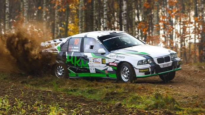 Latviešu rallija ekipāžai lielisks sniegums Polijas rallijā