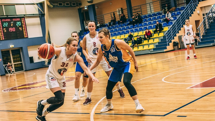 Dude, Karlsone, Zambrāne trijatā samet 50, Jelgava pārsteidz "TTT juniores"