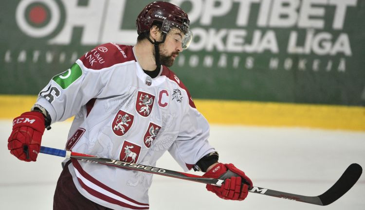 "Vityaz" spēlēs, bet hokejistiem un treneriem samazinās algas