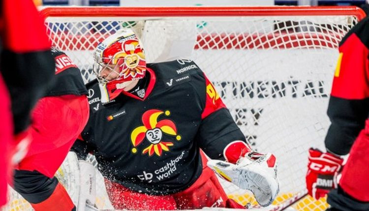 Kārtējais panākums KHL sezonas uzvarām bagātākajam vārtsargam Kalniņam