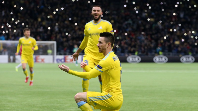 Mančestras "United" jaunieši zaudē Kazahstānā, Treimanis tiesā Turcijā