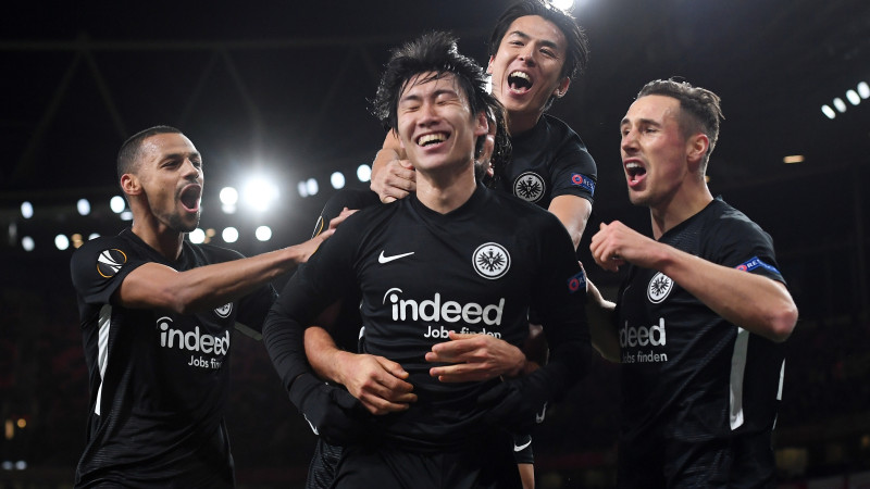"Eintracht" uzvar Londonā, septiņu vārtu trilleris Malmē, "Sporting" iesit četrus