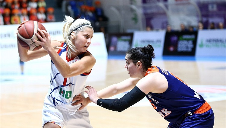 Babkina, visticamāk, paliks Turcijā, WNBA komanda sola aicināt arī nākamgad