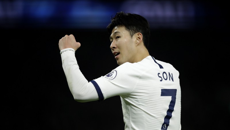Lestera grauj, "Tottenham" izrauj uzvaru, Mančestras "United" zaudē arī mājās