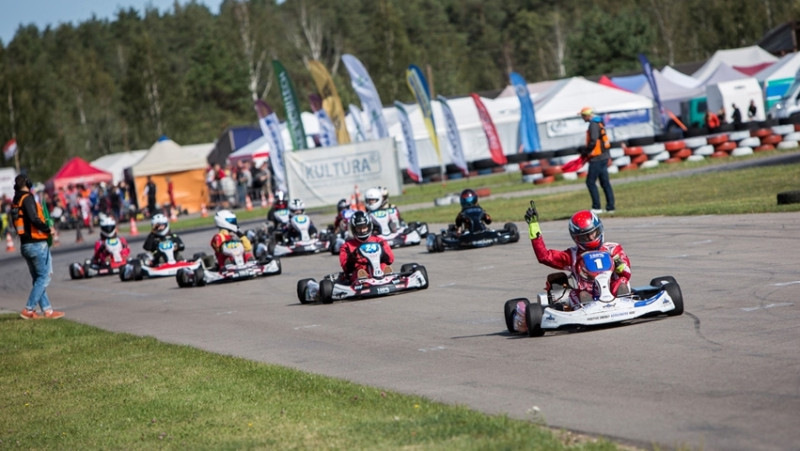 Pirmo reizi notiks Latvijas elektrokartingu čempionāts bērniem