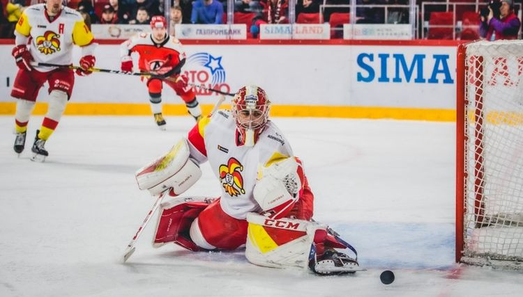 KHL turpina piesaukt Rīgā veiktās pārbaudes un lūdz atcelt "Jokerit" karantīnu