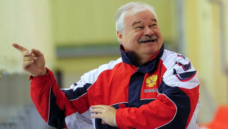 Krievijas treneris Pļuševs par Ūmarku: ''Nevajag KHL padarīt par ceļojumu aģentūru''