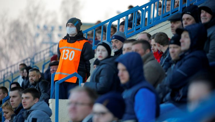 Baltkrievijas futbolā apturēti jauniešu turnīri, augstākā līga turpina darbību
