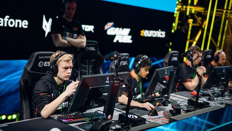 "ESL Pro League" finālā uzvar Zviedrijas "Fnatic" un izcīna 110 tūkstošus dolāru