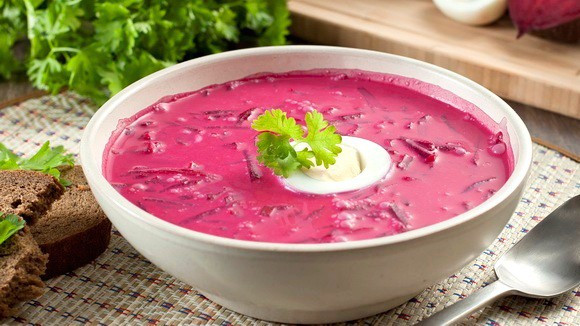 #1 Vasaras zupu karaliene – aukstā zupa. 5 receptes