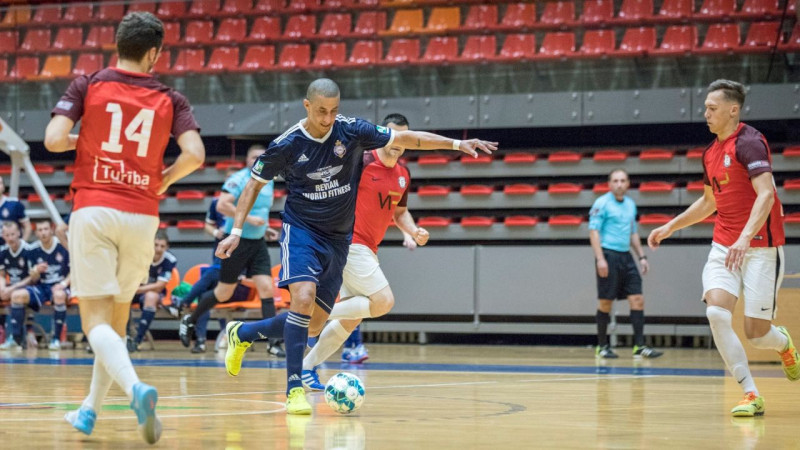 Fināla 2. spēle: "Rabas" un "Petrow" cīņa ar skatītājiem klātienē un Sportacentrs.com TV