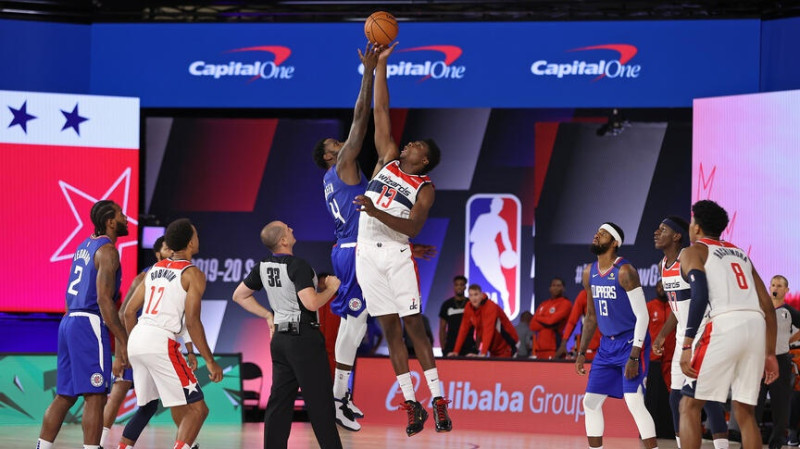 "Clippers" spēles izskaņā pieveic Vašingtonu, Pasečņiks punktus negūst