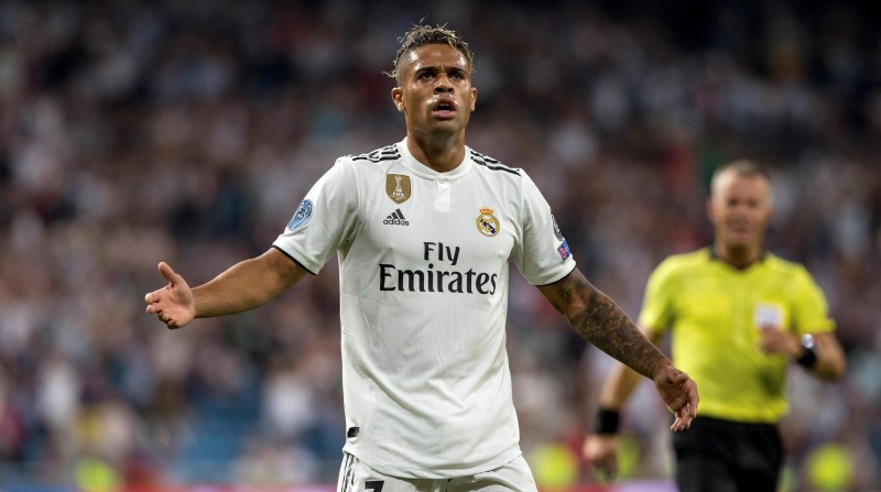 "Real Madrid" uzbrucējam 10 dienas līdz Čempionu līgai pozitīvas Covid-19 analīzes