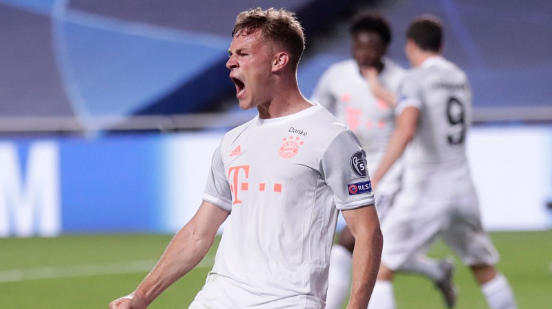 Bez aizsardzības: "Bayern" iesit astoņus un pazemo "Barcelona"