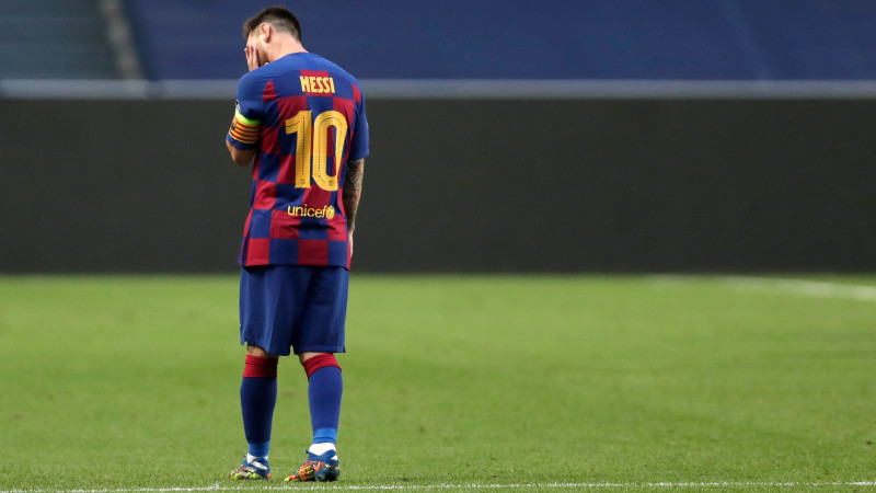Medijs: Mesi pēc 2:8 zaudējuma nevēloties pagarināt līgumu ar "Barcelona"