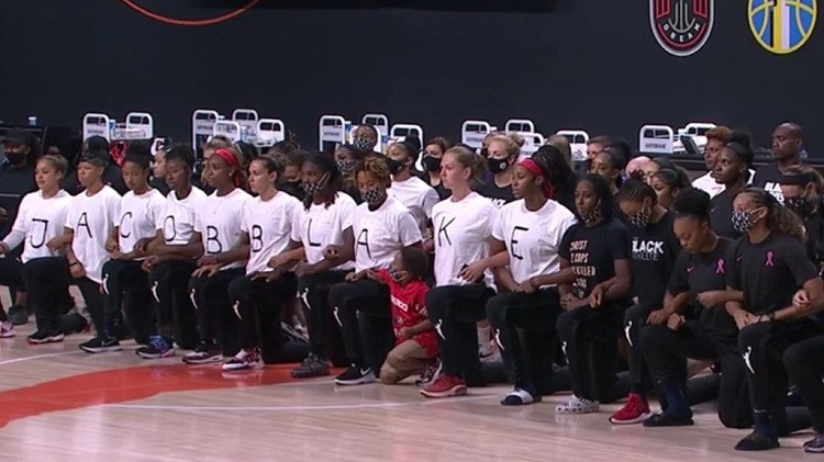WNBA protestē un pārceļ visas trešdien paredzētās spēles