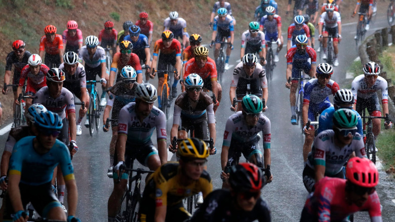 "Tour de France’" direktoram Prudhomam pozitīvs Covid-19 tests