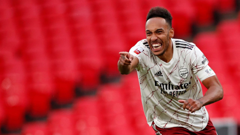 "Arsenal" pendelēs pieveic "Liverpool" un triumfē "Community Shield"