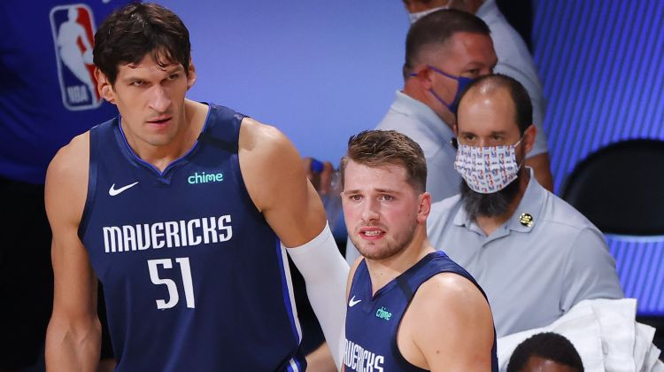 "Mavericks" bez Porziņģa šovakar jācenšas izvairīties no sezonas beigām